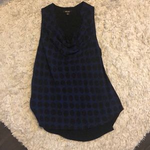 Sleeveless blouse